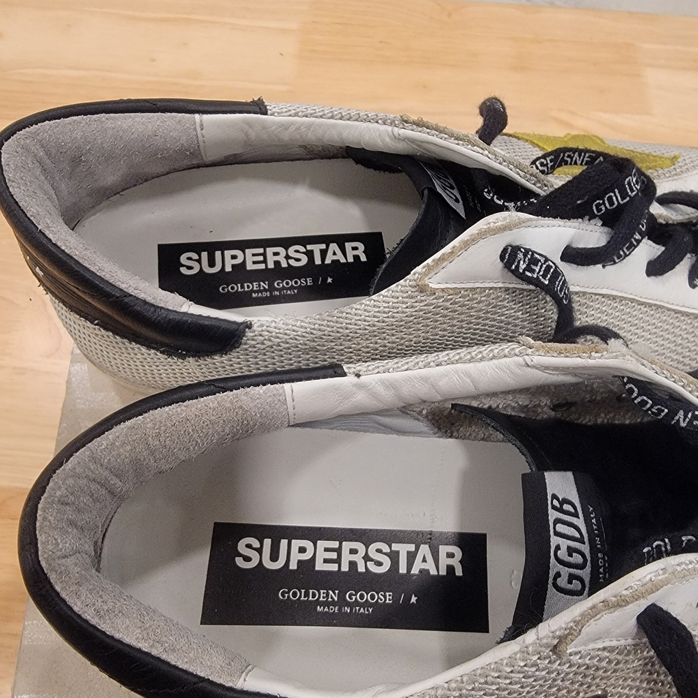 Golden Goose White Sneakers with Gold Star - Picture 3 of 5